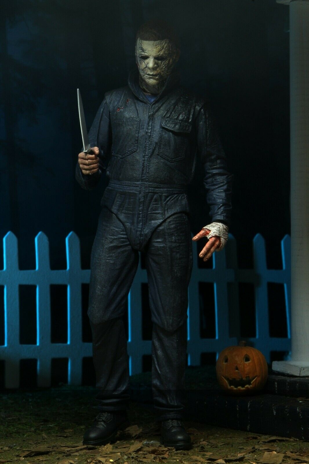 Halloween Kills Michael Myers NECA Action Figure Kapow Toys