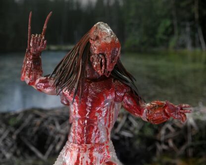 NECA Prey Ultimate Feral Predator ( Bear Blood ) Action Figure