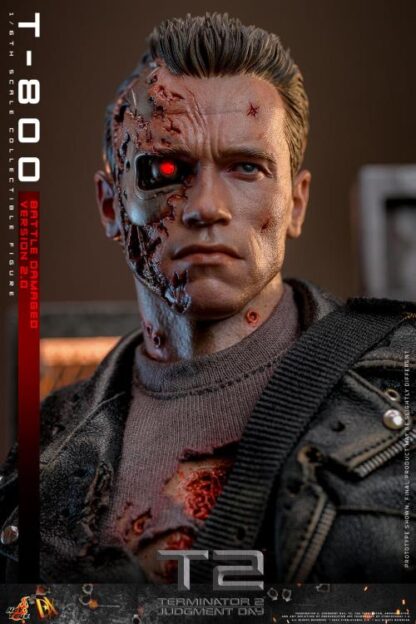 Hot Toys Terminator 2 DX46 T-800 Battle Damaged Version 2.0